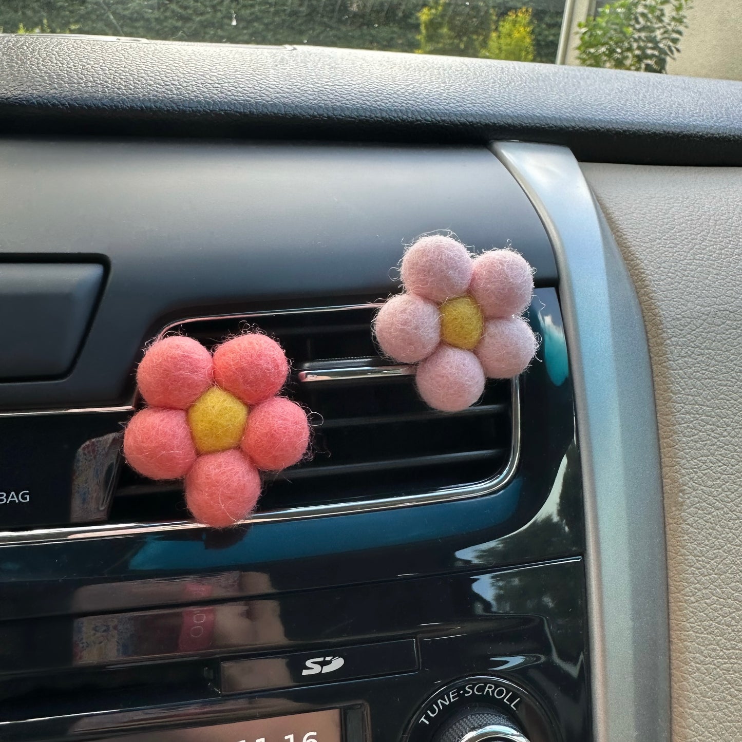 Flower Car Clips