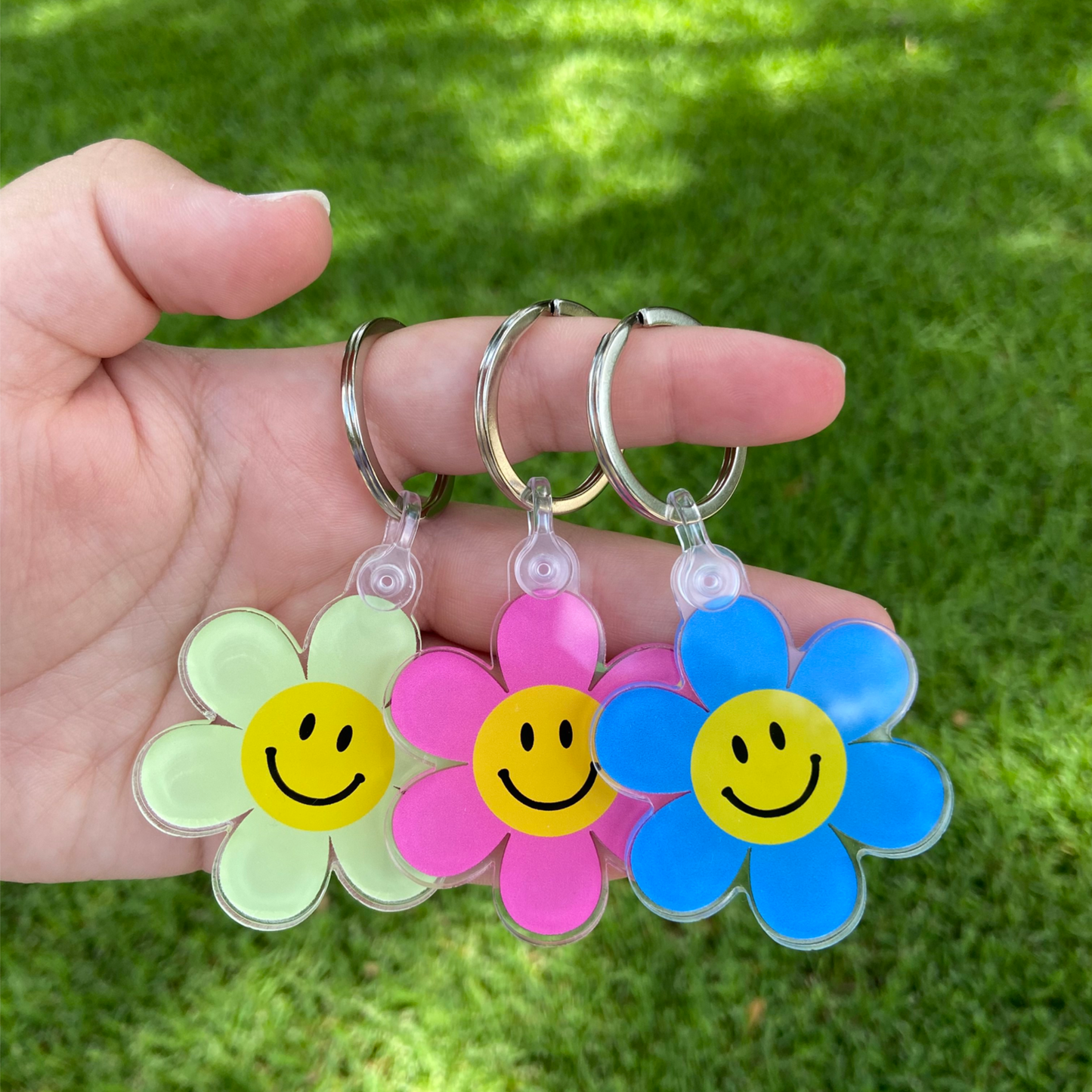 Smiley Flower Keychain